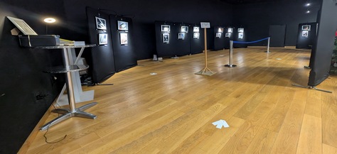 <span style="color:white">Expositions</span>